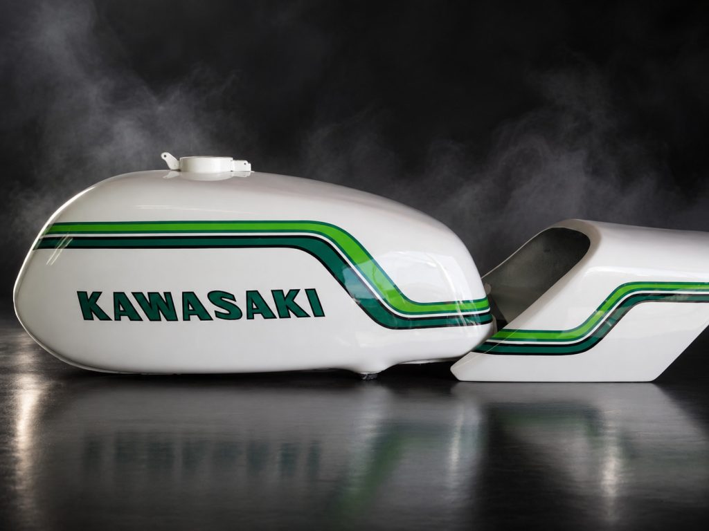 KAWASAKI純正のバイク塗装施工事例・作品26